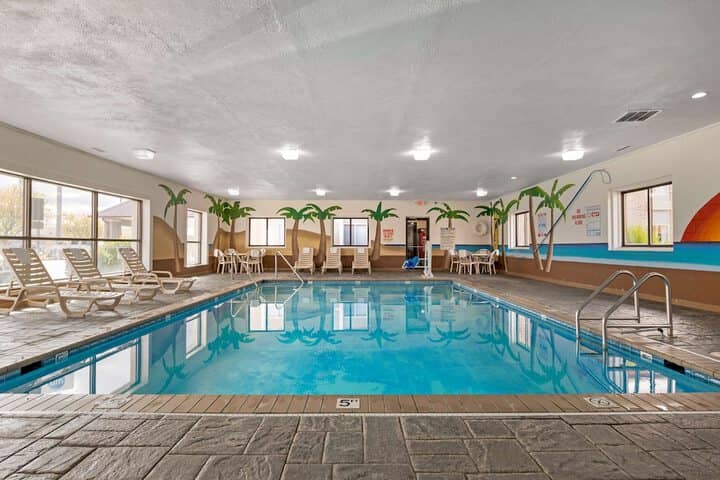 Pool 18 of 24